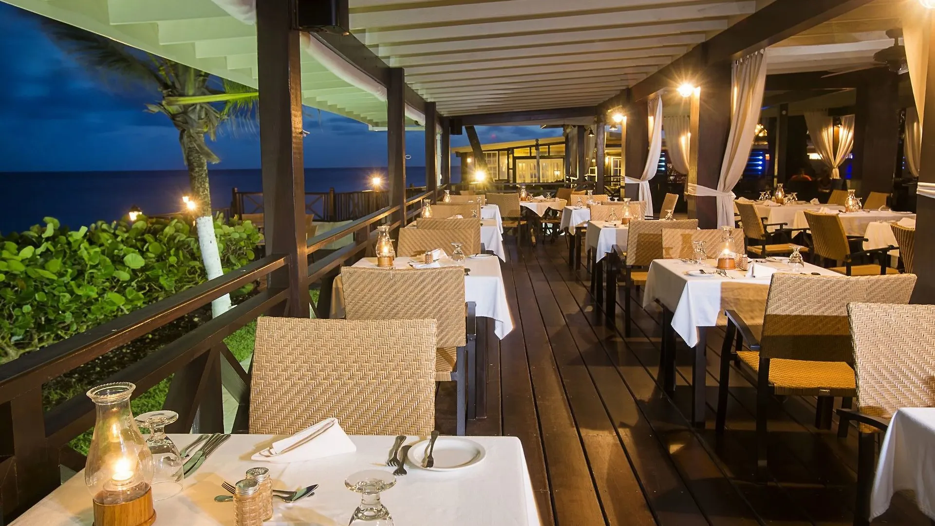 ****  Sea Breeze Beach House All Inclusive By Ocean Hotels Christ Church Barbados